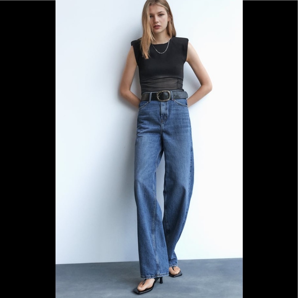 Zara knit crop top(shoulder pads)